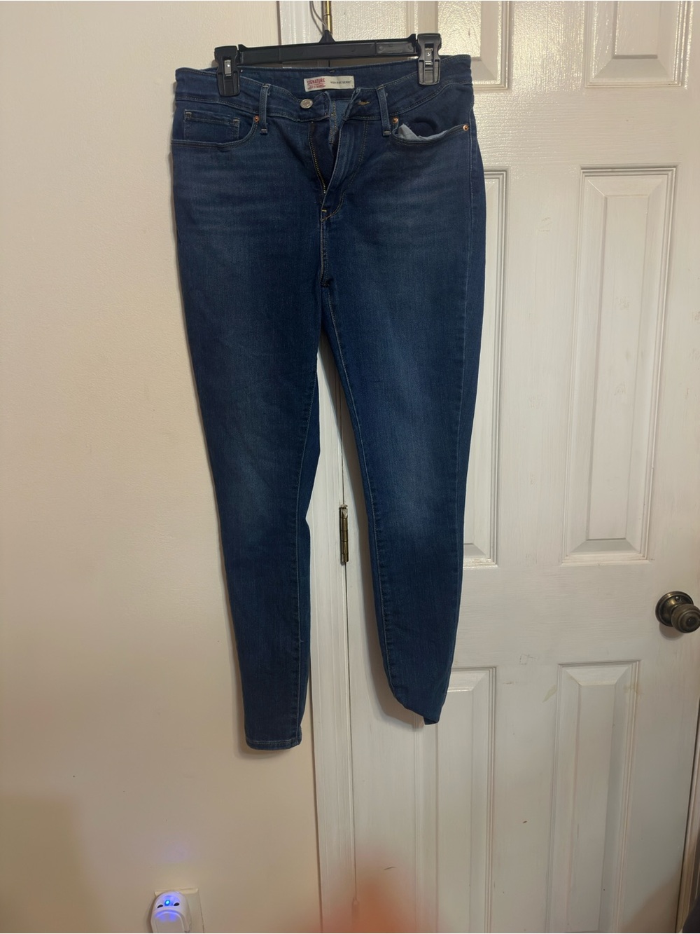 Signature by Levi Strauss Dark Blue Skinny Jeans